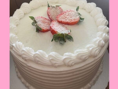 Bolo Ninho com Geléia de morango (1.300k)