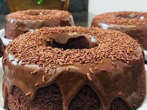 Bolo Caseiro De Chocolate Com Brigadeiro